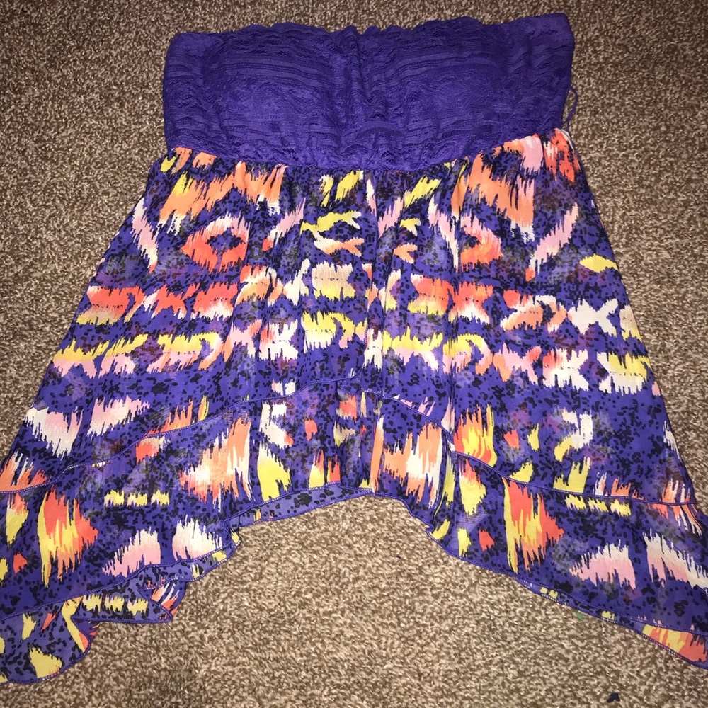 Purple strapless top